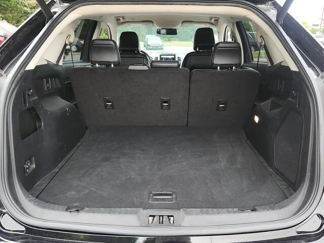 used 2023 Ford Edge car, priced at $23,366