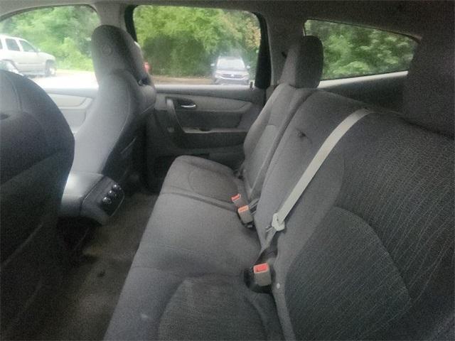 used 2014 Chevrolet Traverse car, priced at $10,000