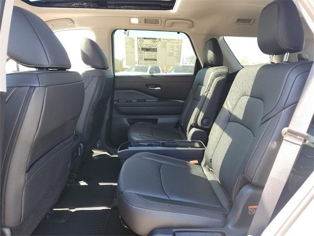 new 2025 Nissan Pathfinder car, priced at $43,339