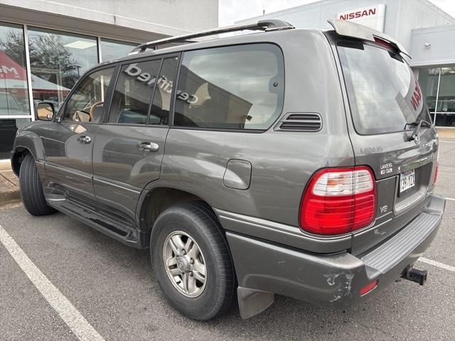 used 2001 Lexus LX 470 car, priced at $10,000