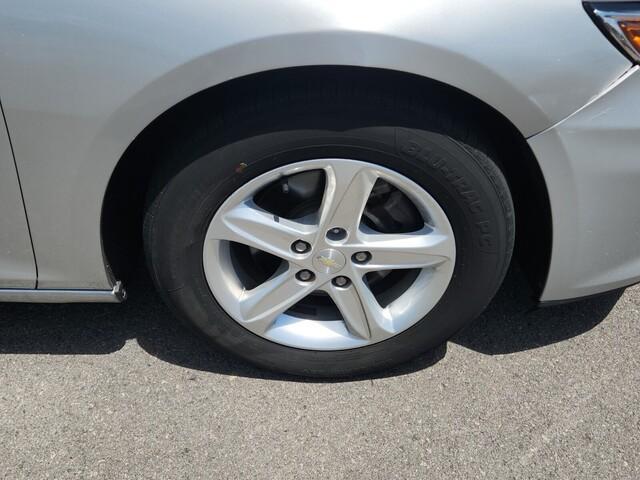 used 2019 Chevrolet Malibu car, priced at $11,587