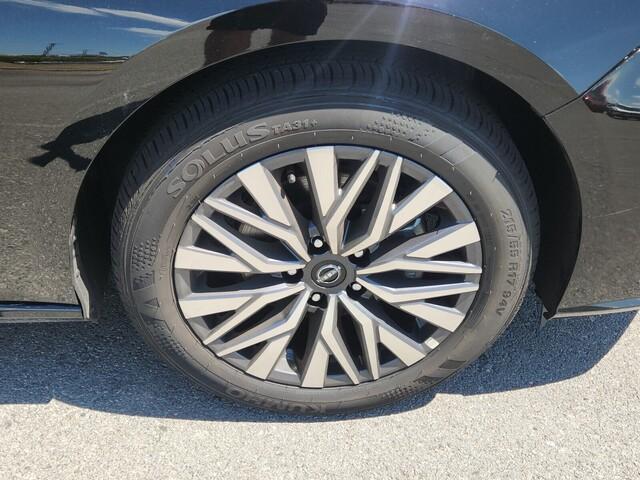used 2025 Nissan Altima car, priced at $22,362