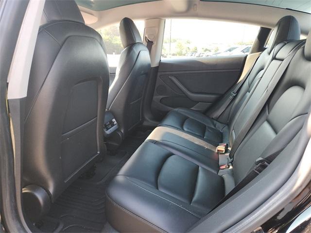 used 2021 Tesla Model 3 car, priced at $20,000