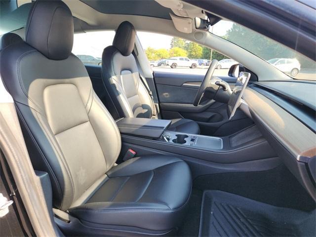 used 2021 Tesla Model 3 car, priced at $20,000