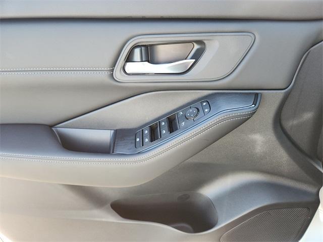 new 2025 Nissan Rogue car, priced at $32,729