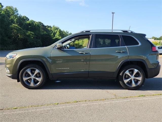 used 2019 Jeep Cherokee car, priced at $17,346
