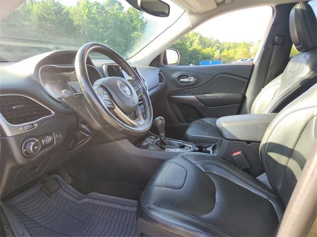 used 2019 Jeep Cherokee car, priced at $17,346