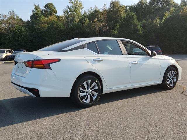 new 2025 Nissan Altima car, priced at $25,640