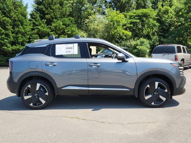 new 2025 Nissan Kicks car, priced at $29,088