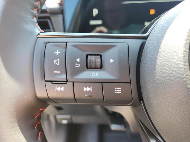 new 2025 Nissan Kicks car, priced at $29,088
