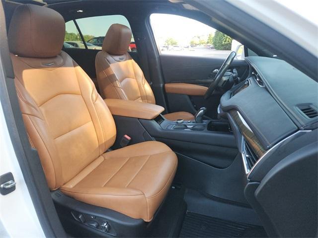 used 2019 Cadillac XT4 car, priced at $21,819