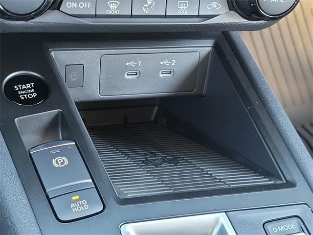 new 2026 Nissan Kicks car, priced at $27,405