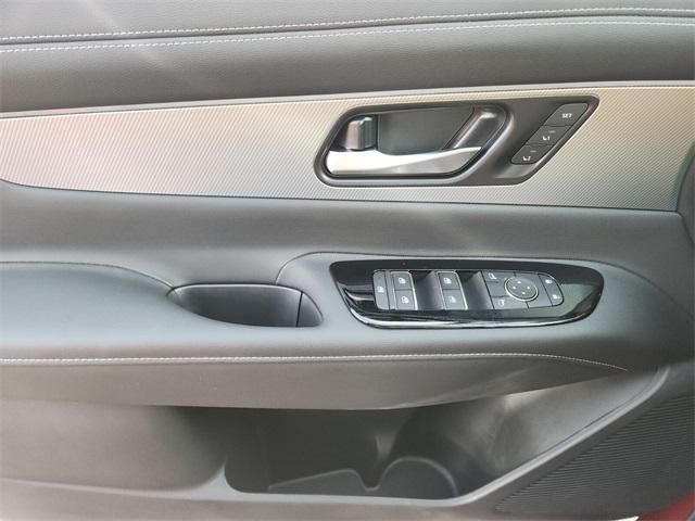 new 2025 Nissan Murano car, priced at $47,176