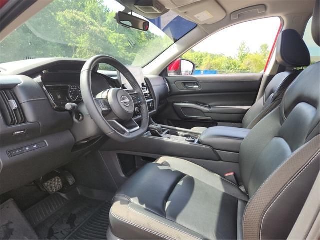 used 2024 Nissan Pathfinder car, priced at $35,320
