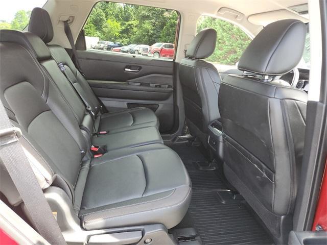 used 2024 Nissan Pathfinder car, priced at $35,320