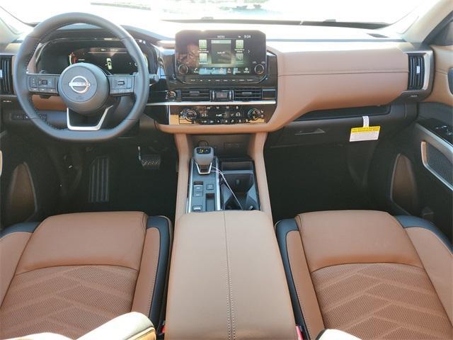 new 2025 Nissan Pathfinder car, priced at $43,348
