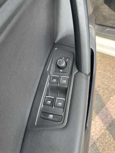 used 2019 Volkswagen Tiguan car