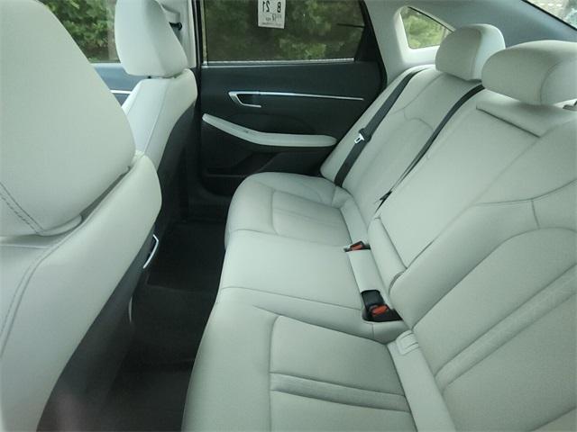 used 2023 Hyundai Sonata Hybrid car, priced at $27,000