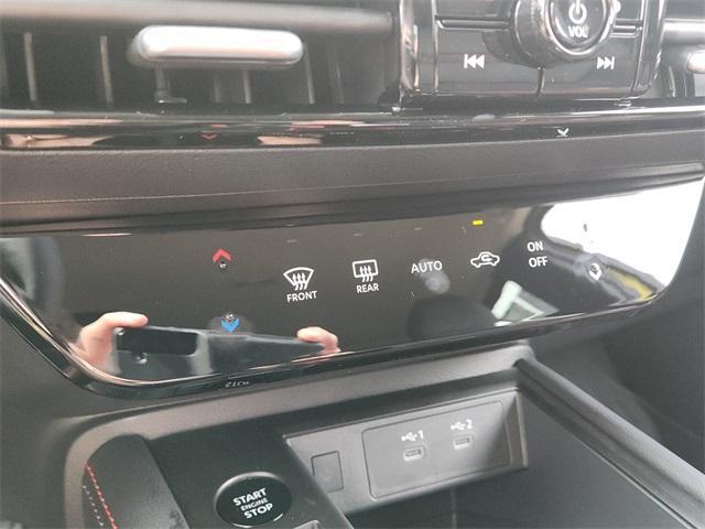 new 2025 Nissan Kicks car, priced at $29,748