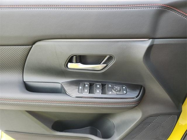 new 2025 Nissan Kicks car, priced at $29,748