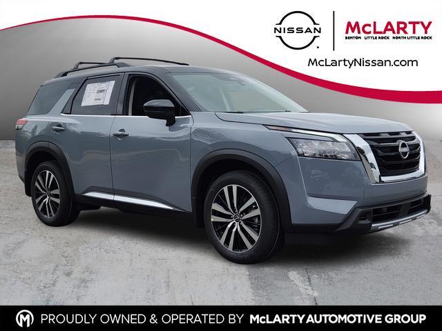 new 2025 Nissan Pathfinder car, priced at $51,672
