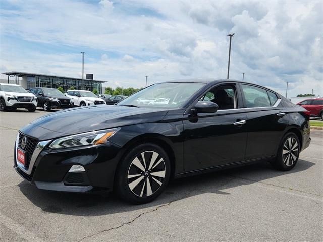 used 2022 Nissan Altima car, priced at $19,000
