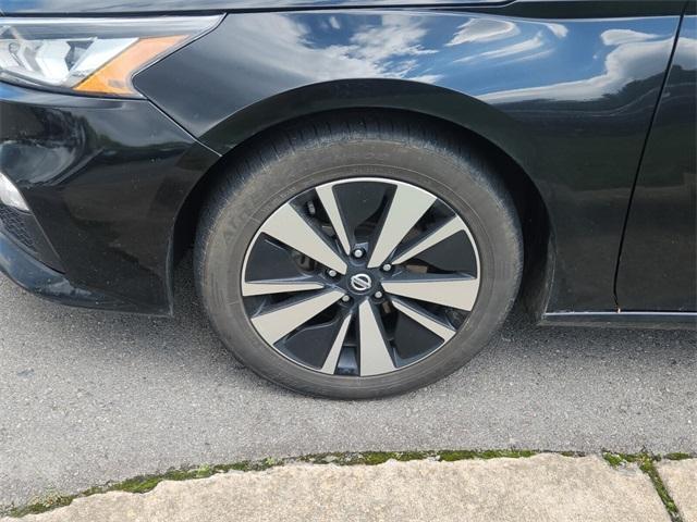 used 2022 Nissan Altima car, priced at $19,608