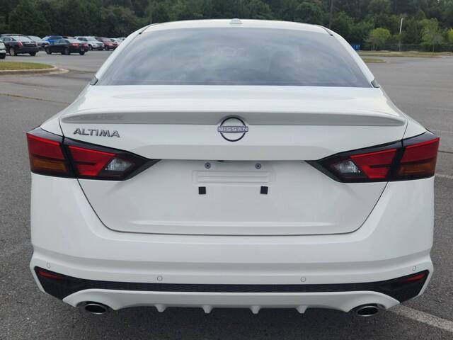 new 2025 Nissan Altima car, priced at $28,390