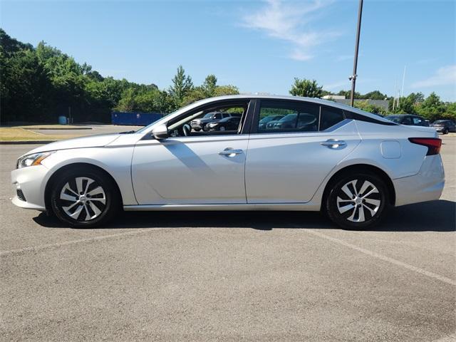 used 2020 Nissan Altima car, priced at $15,400