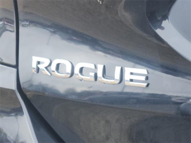 used 2018 Nissan Rogue car, priced at $15,321