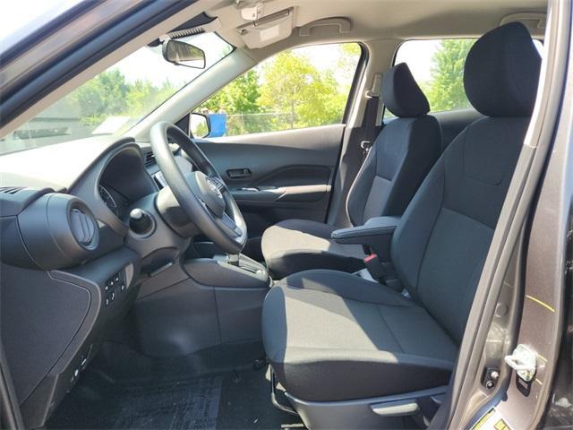 new 2025 Nissan Kicks Play car, priced at $23,850