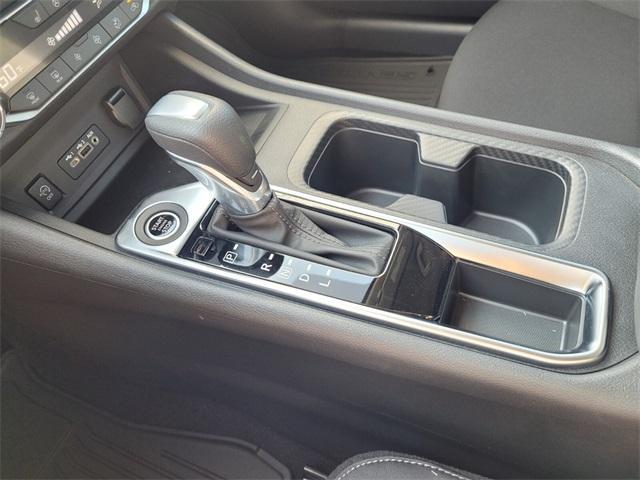 new 2025 Nissan Sentra car, priced at $23,935