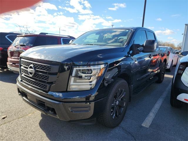 used 2024 Nissan Titan car, priced at $37,561