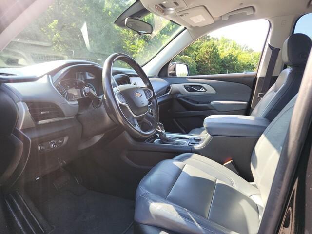 used 2021 Chevrolet Traverse car, priced at $21,800