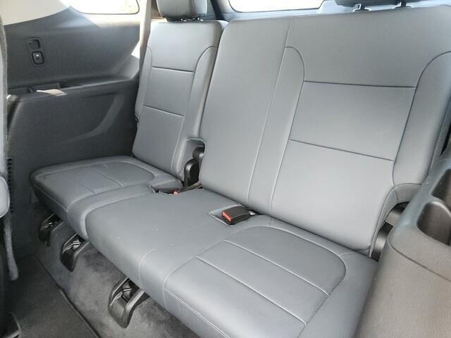 used 2021 Chevrolet Traverse car, priced at $21,800