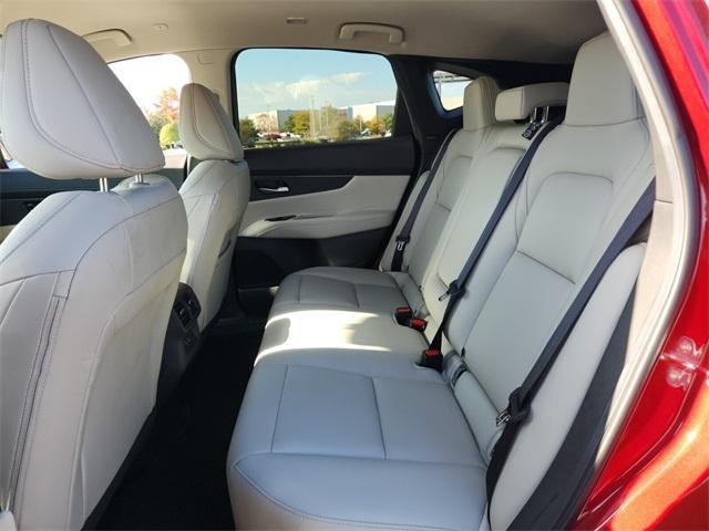 used 2025 Nissan Murano car, priced at $33,000