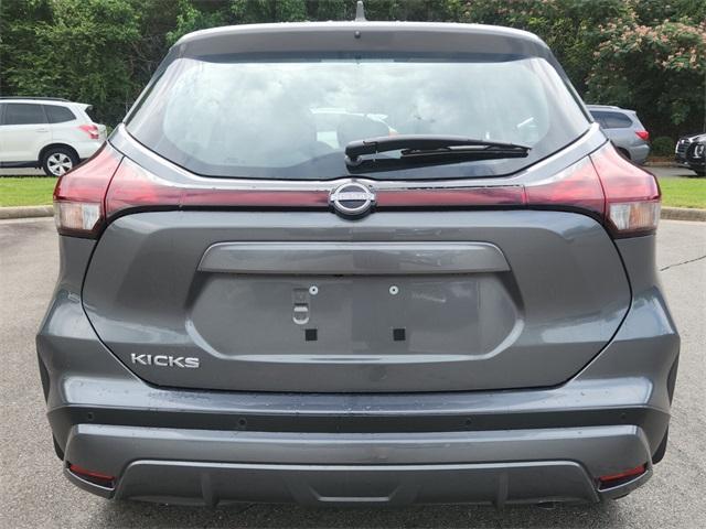 new 2025 Nissan Kicks Play car, priced at $23,850
