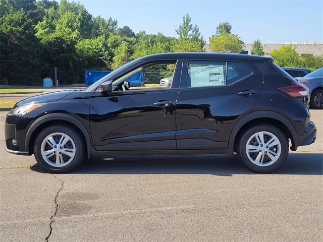 new 2025 Nissan Kicks Play car, priced at $23,850