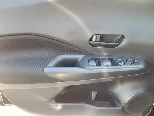 new 2025 Nissan Kicks Play car, priced at $23,850