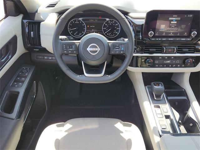 new 2025 Nissan Pathfinder car, priced at $40,313