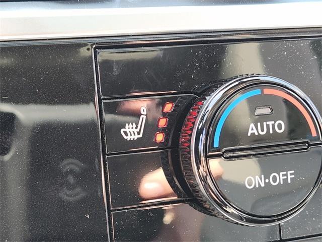 new 2025 Nissan Pathfinder car, priced at $40,313