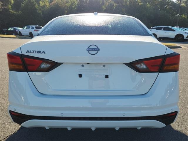 new 2025 Nissan Altima car, priced at $26,250