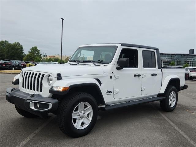 used 2023 Jeep Gladiator car, priced at $27,550