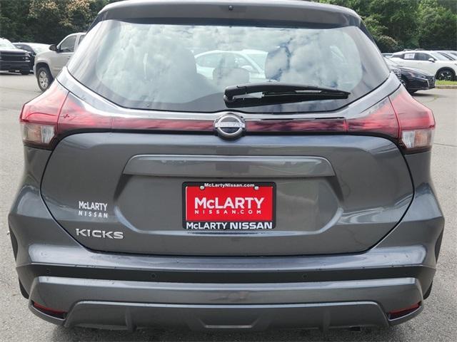 new 2025 Nissan Kicks Play car, priced at $23,850