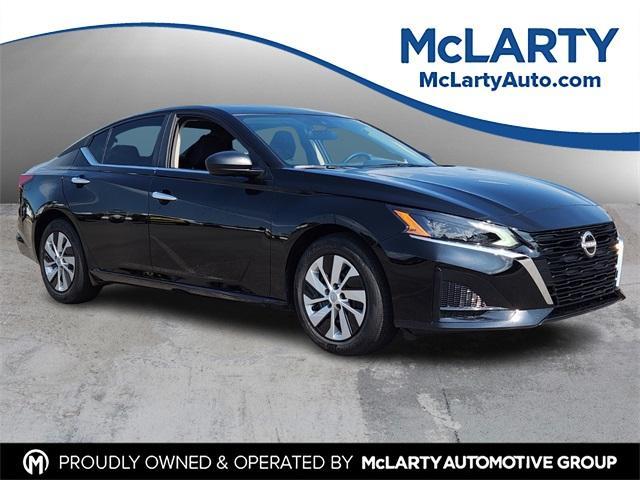 used 2025 Nissan Altima car, priced at $23,372