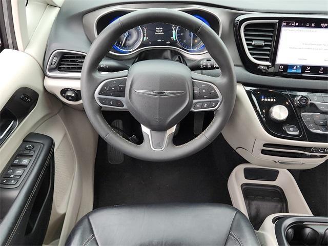 used 2022 Chrysler Pacifica car, priced at $23,600