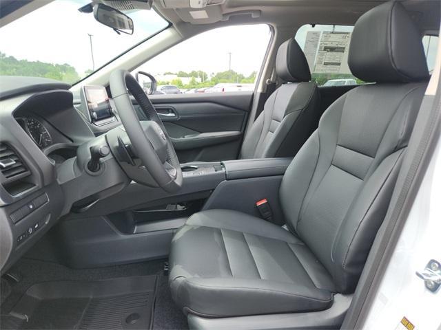 new 2025 Nissan Rogue car, priced at $32,808