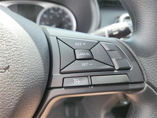 new 2025 Nissan Kicks Play car, priced at $23,850
