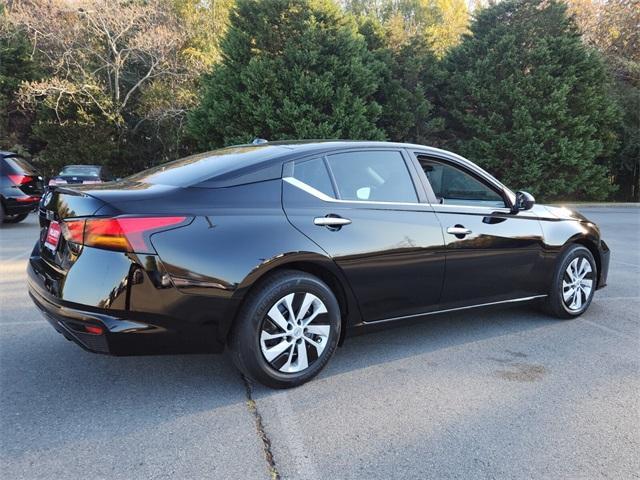 new 2025 Nissan Altima car, priced at $25,005