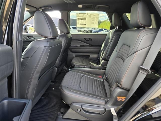 new 2025 Nissan Pathfinder car, priced at $37,016